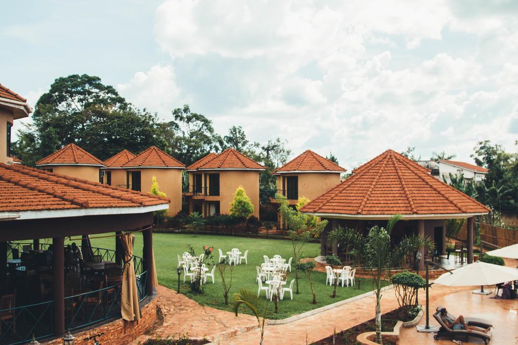 Nile Village Hotel&Spa Jinja Exteriör bild