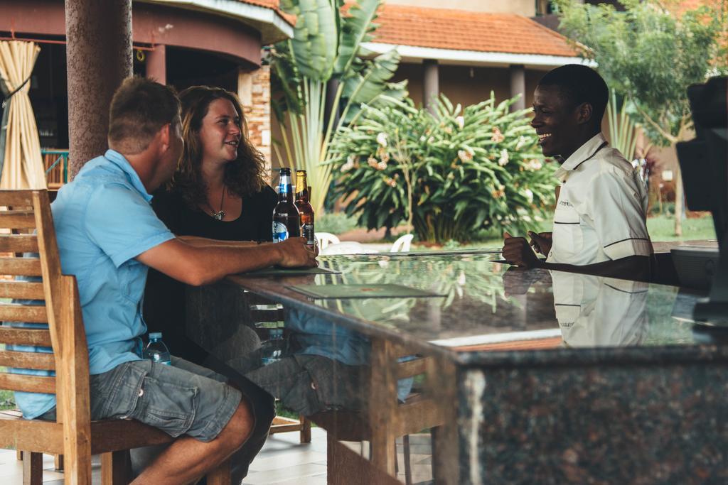 Nile Village Hotel&Spa Jinja Exteriör bild