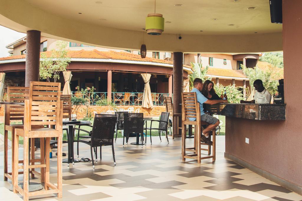 Nile Village Hotel&Spa Jinja Exteriör bild