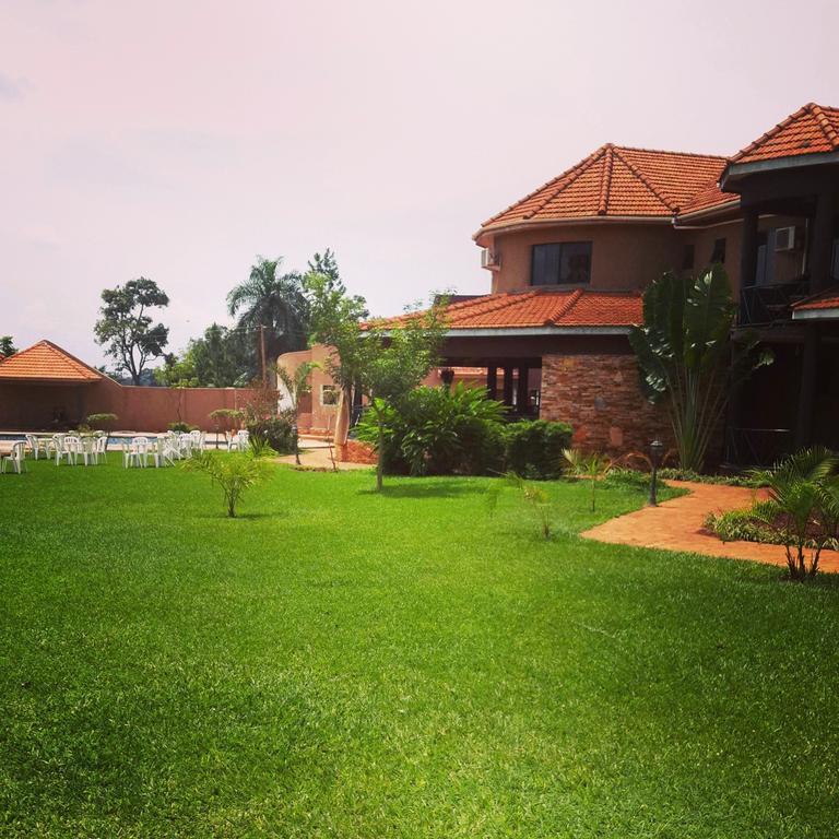 Nile Village Hotel&Spa Jinja Exteriör bild