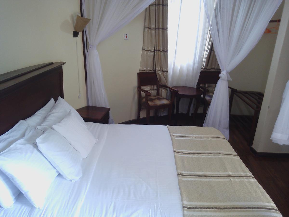 Nile Village Hotel&Spa Jinja Exteriör bild