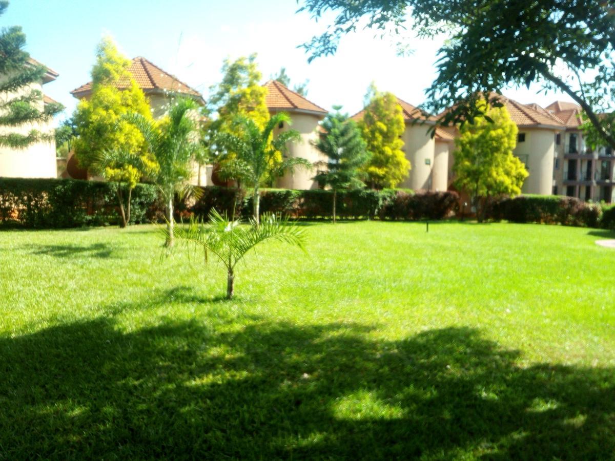 Nile Village Hotel&Spa Jinja Exteriör bild
