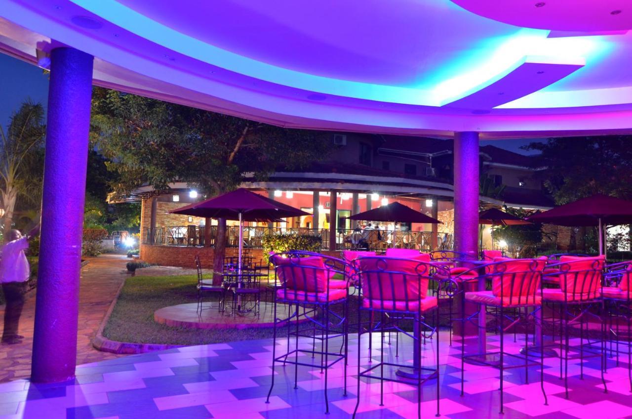 Nile Village Hotel&Spa Jinja Exteriör bild