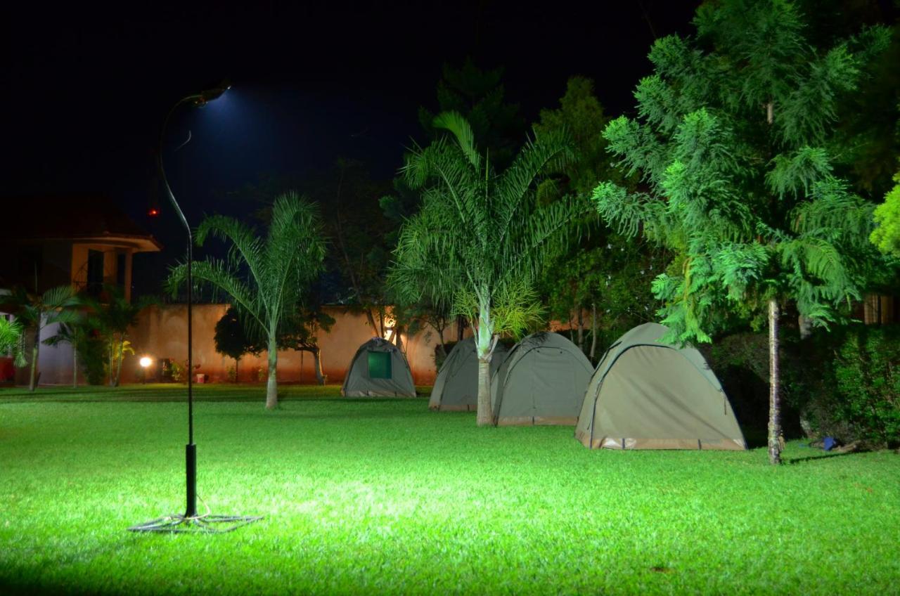 Nile Village Hotel&Spa Jinja Exteriör bild