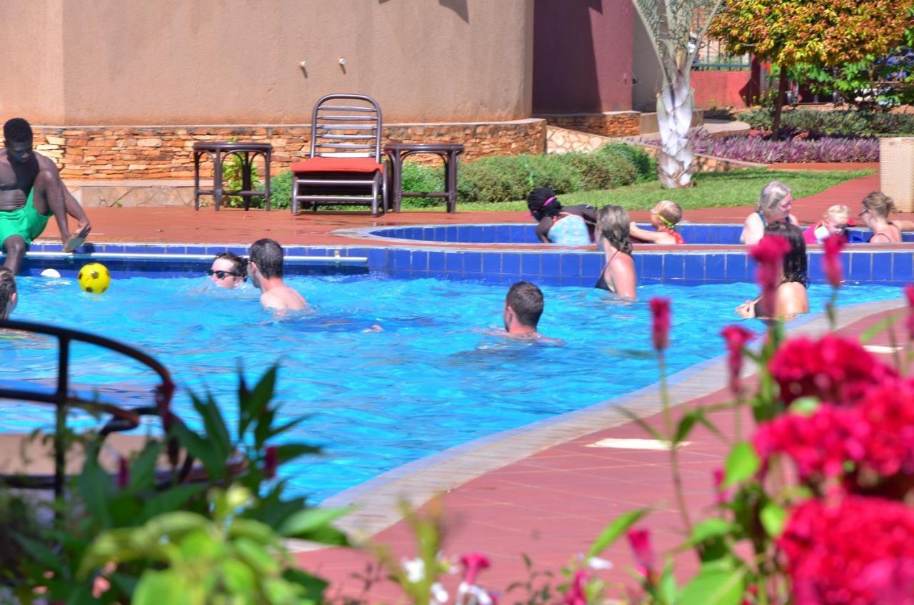 Nile Village Hotel&Spa Jinja Exteriör bild